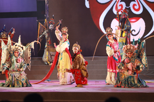 文化志愿者赴新疆支援服务工作启动仪式举行