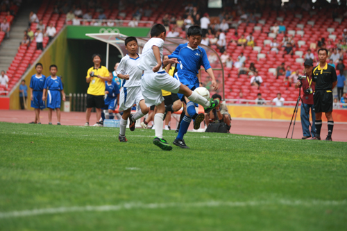 鸟巢上演“奥城杯”巅峰对决