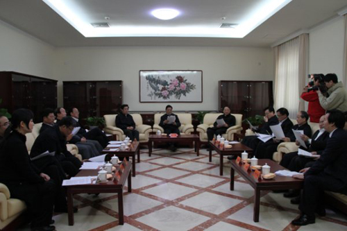 北京奥运会官方电影《永恒之火》审片会召开  将公开发行