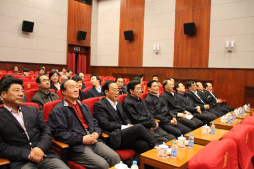 北京奥运会官方电影《永恒之火》审片会召开  将公开发行